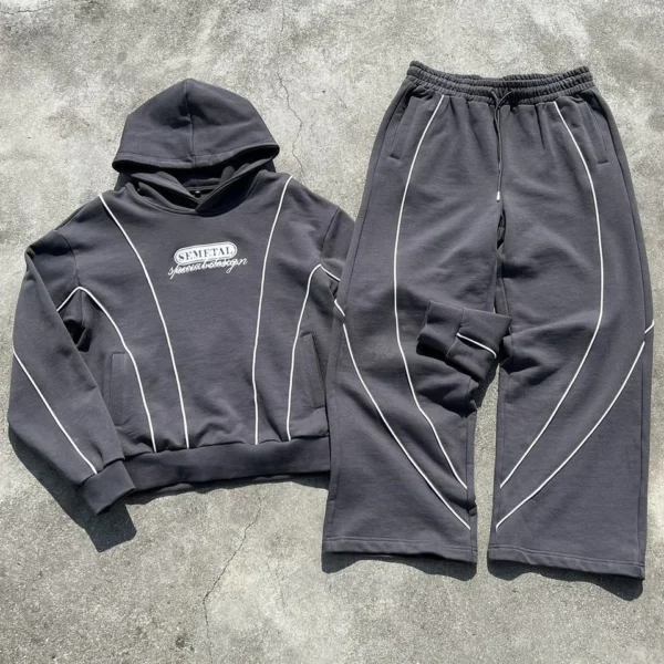Baggy Hoodie and Sweatpants Set | StitchQuote image 01 Baggy Hoodie and Sweatpants Set product image 1
