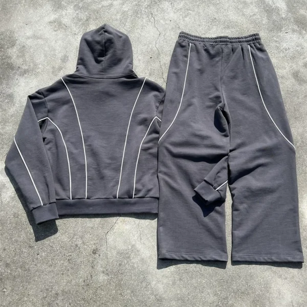 Baggy Hoodie and Sweatpants Set | StitchQuote image 02 Baggy Hoodie and Sweatpants Set product image 2