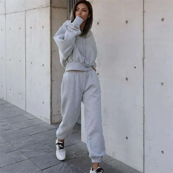 Women Jogger Set Tracksuit Custom ,crop Top Hoodie and Joggers Setwomen ,sweatsuit Women Jogger Set Tracksuit Custom ,crop Top Hoodie and Joggers Setwomen ,sweatsuit image 2