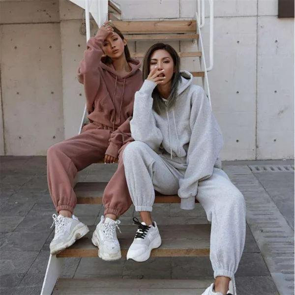 Women Jogger Set Tracksuit Custom ,crop Top Hoodie and Joggers Setwomen ,sweatsuit Women Jogger Set Tracksuit Custom ,crop Top Hoodie and Joggers Setwomen ,sweatsuit image 6